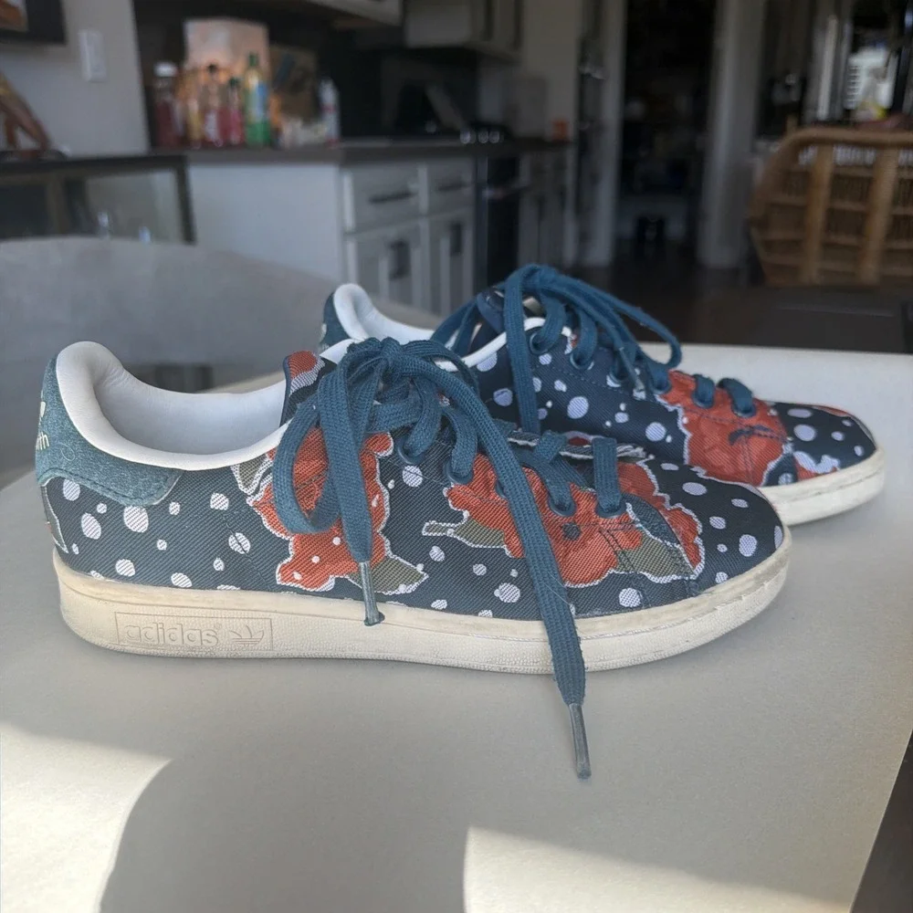Adidas Stan Smith Womens Floral Sneakers Shoes Red Blue White Size 5.5 S32255‎